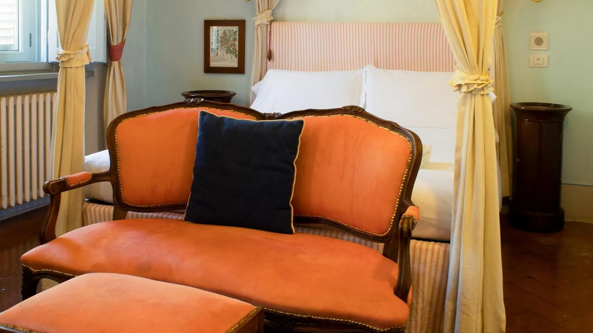 Bed and Breakfast Antica Dimora Firenze 3*, Флоренция Италия