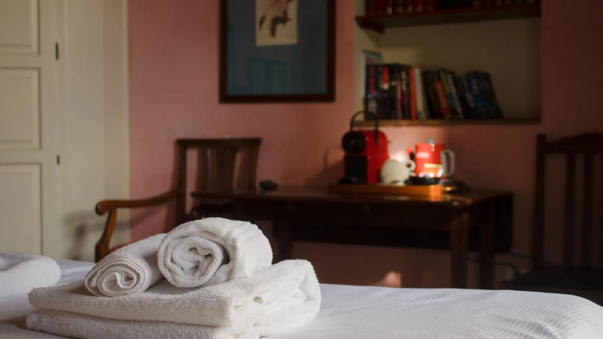 Antica Dimora Firenze Bed & Breakfast  Florence
